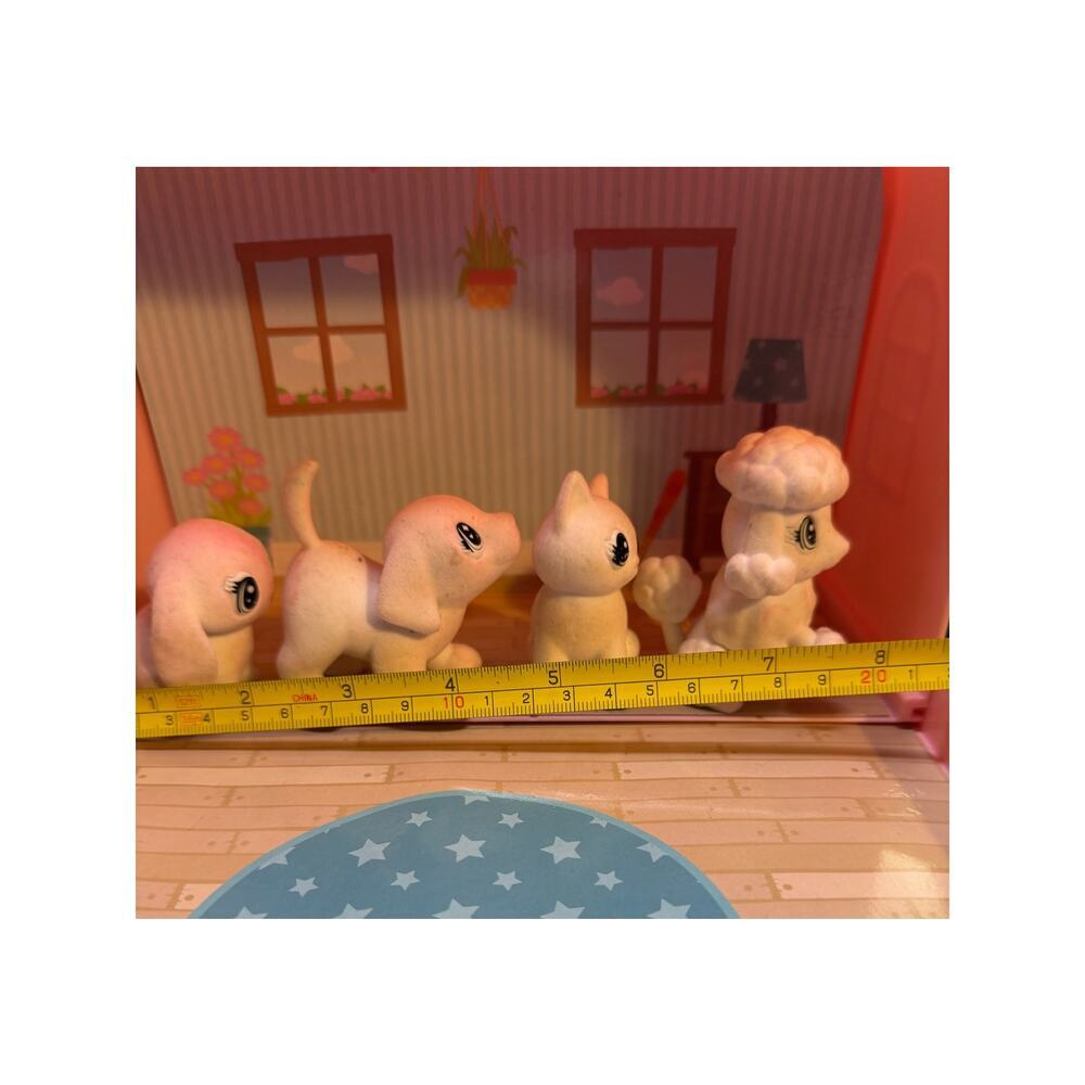 TOYS - Picture 12 of 16